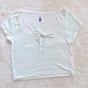 Me flower bow front top